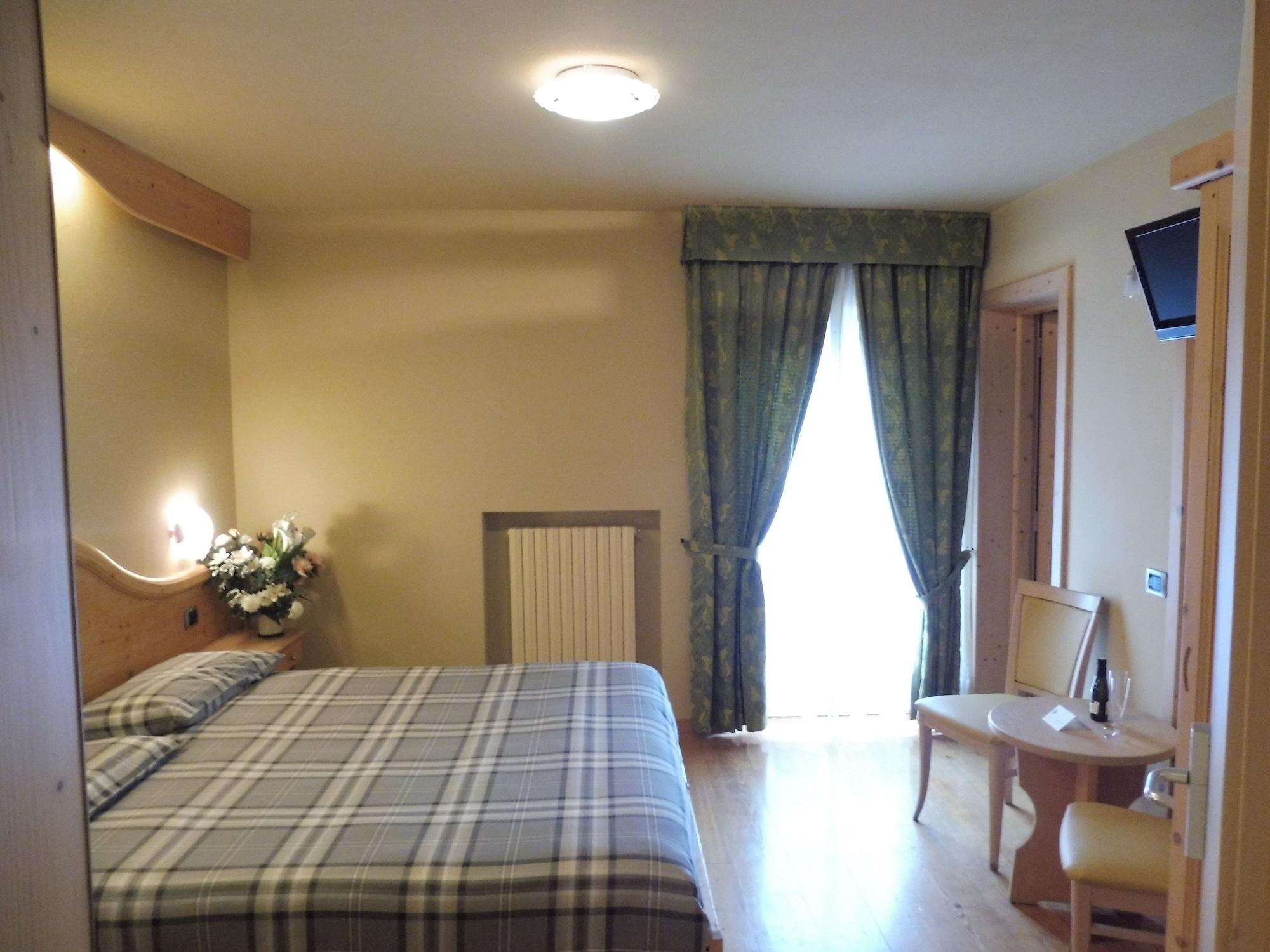 Hotel Valeria Livigno Ngoại thất bức ảnh