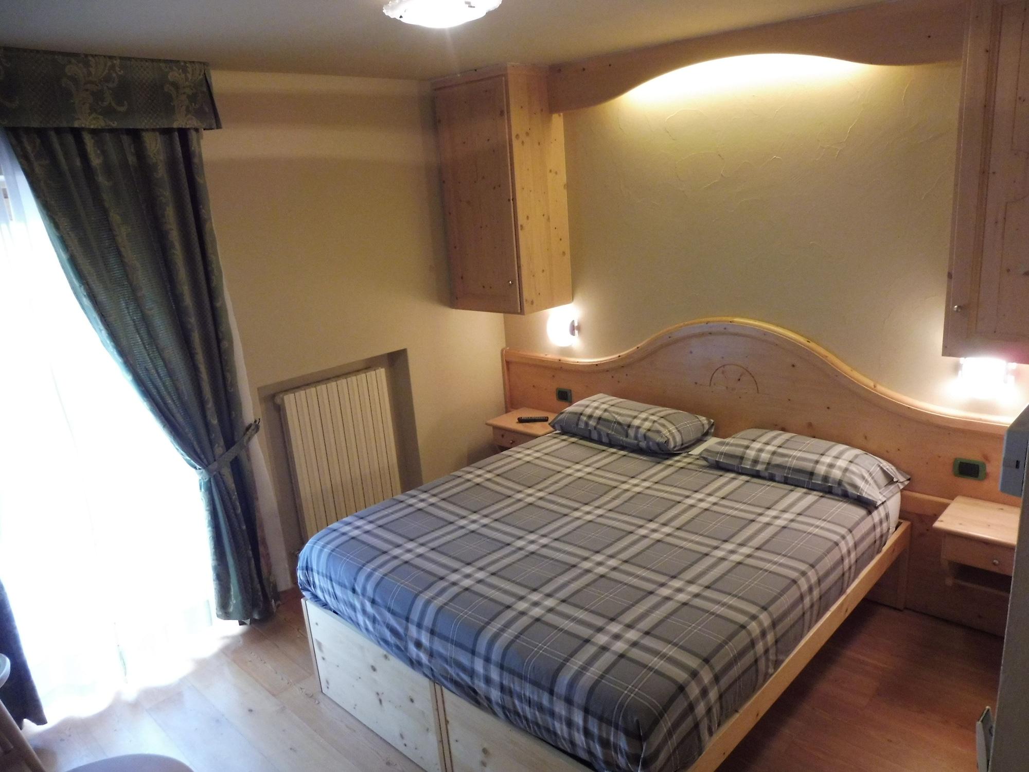 Hotel Valeria Livigno Ngoại thất bức ảnh