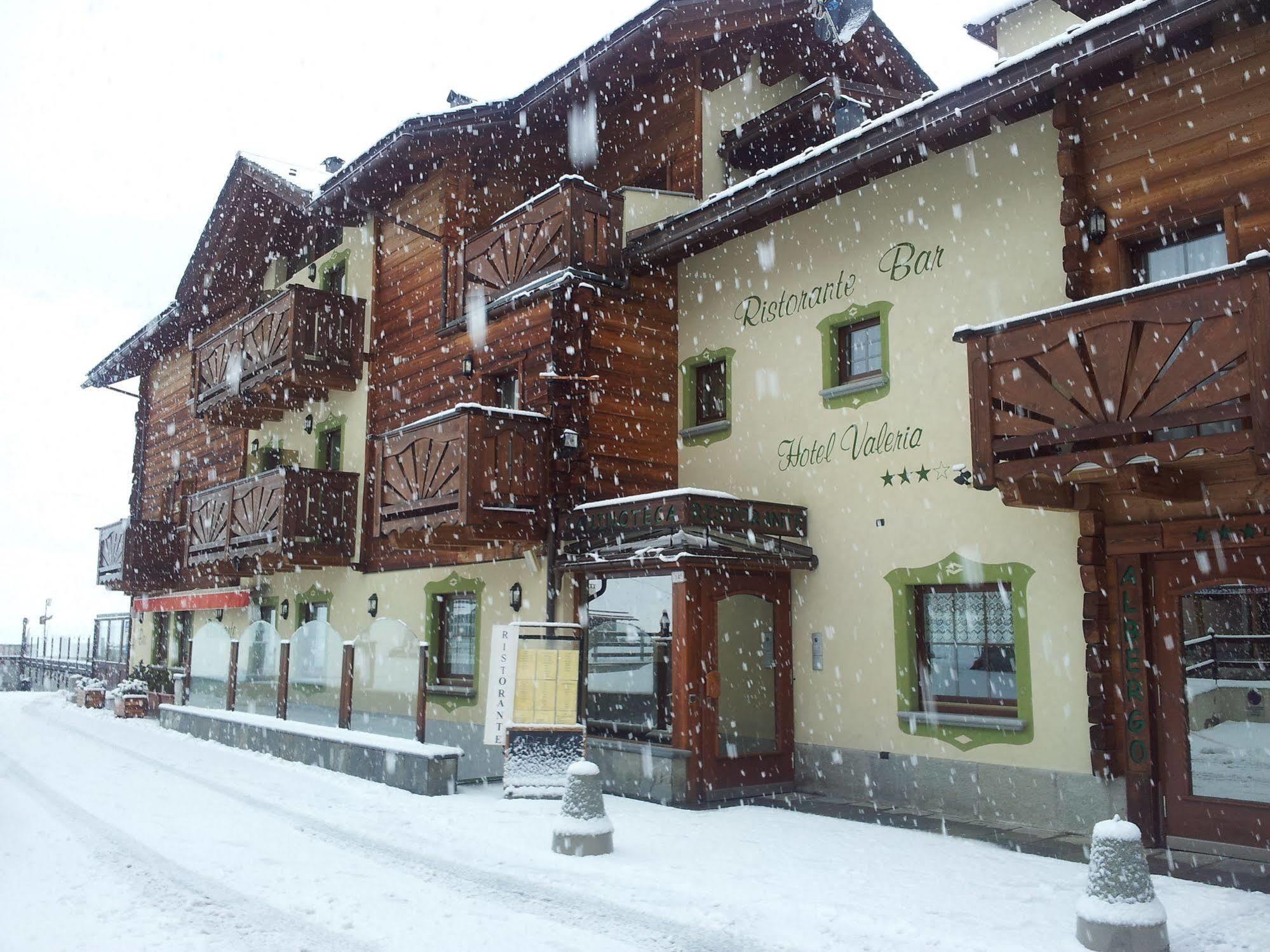Hotel Valeria Livigno Ngoại thất bức ảnh