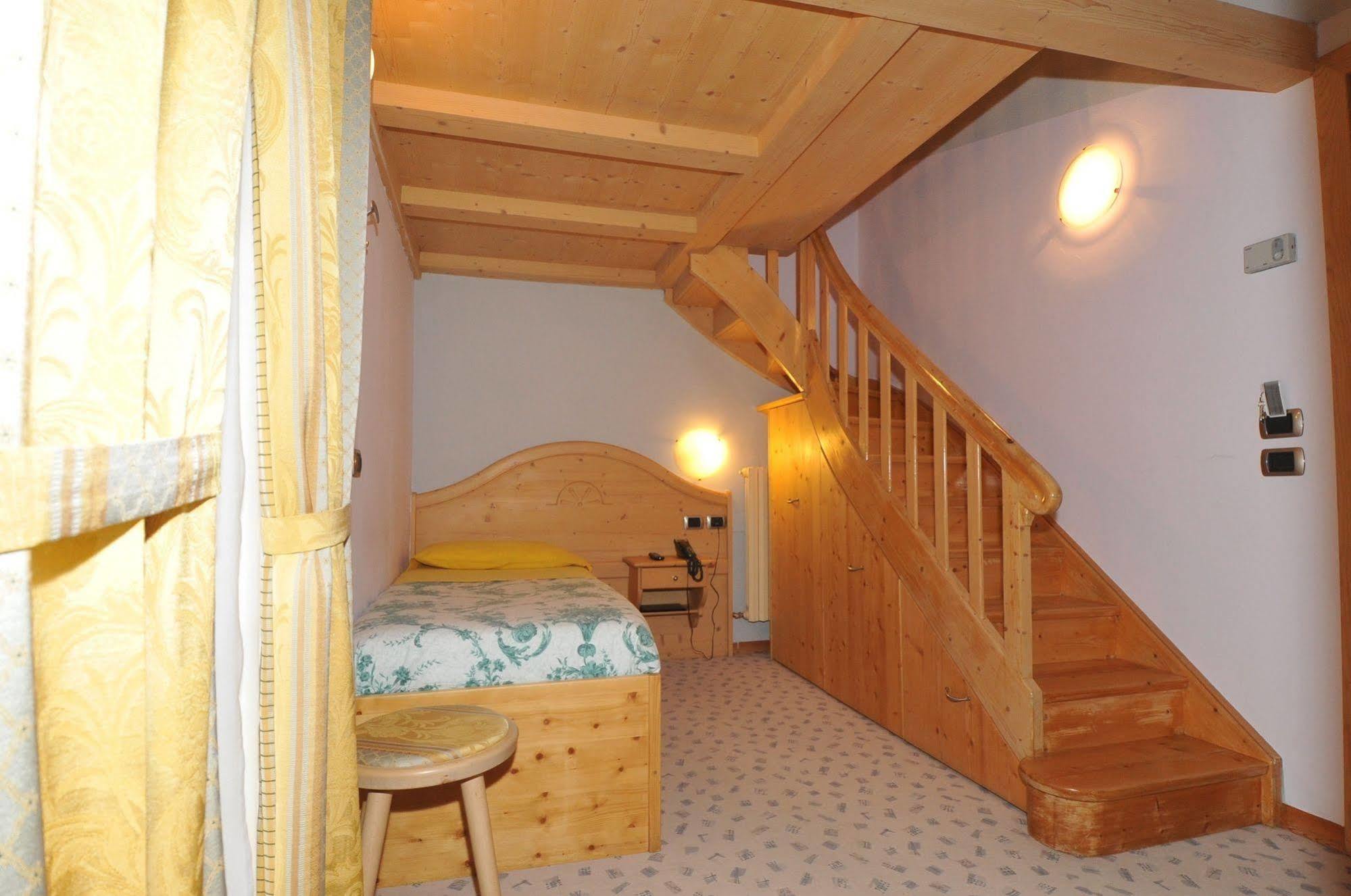 Hotel Valeria Livigno Ngoại thất bức ảnh