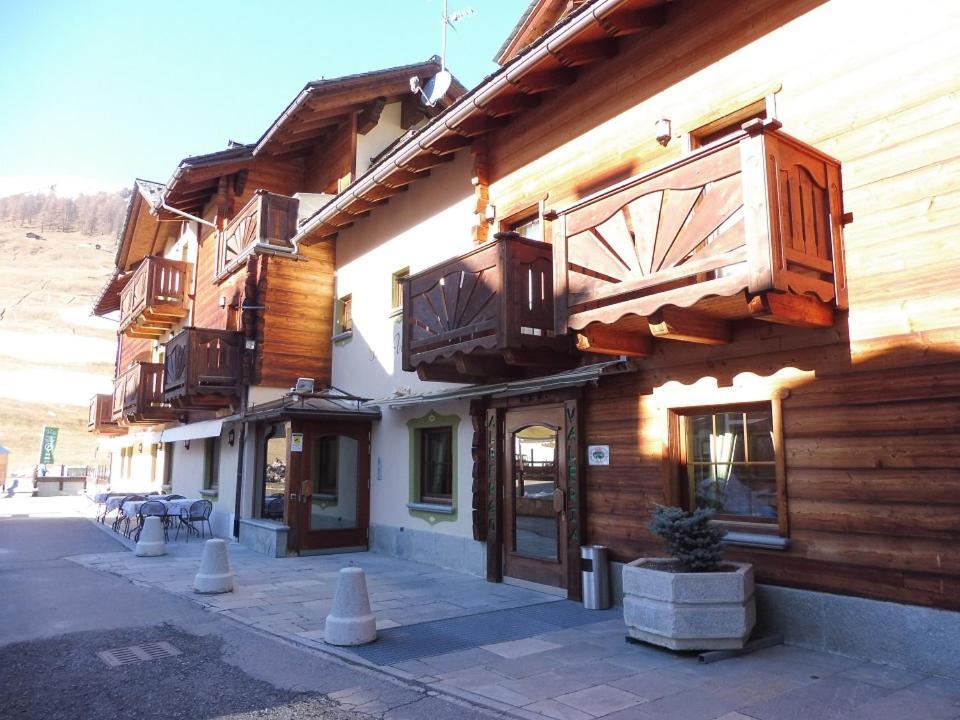 Hotel Valeria Livigno Ngoại thất bức ảnh