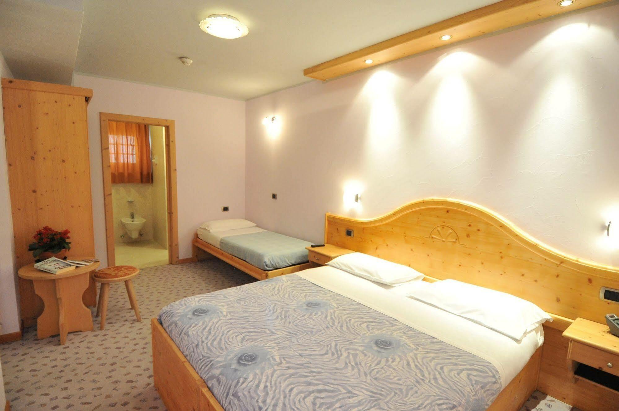 Hotel Valeria Livigno Ngoại thất bức ảnh